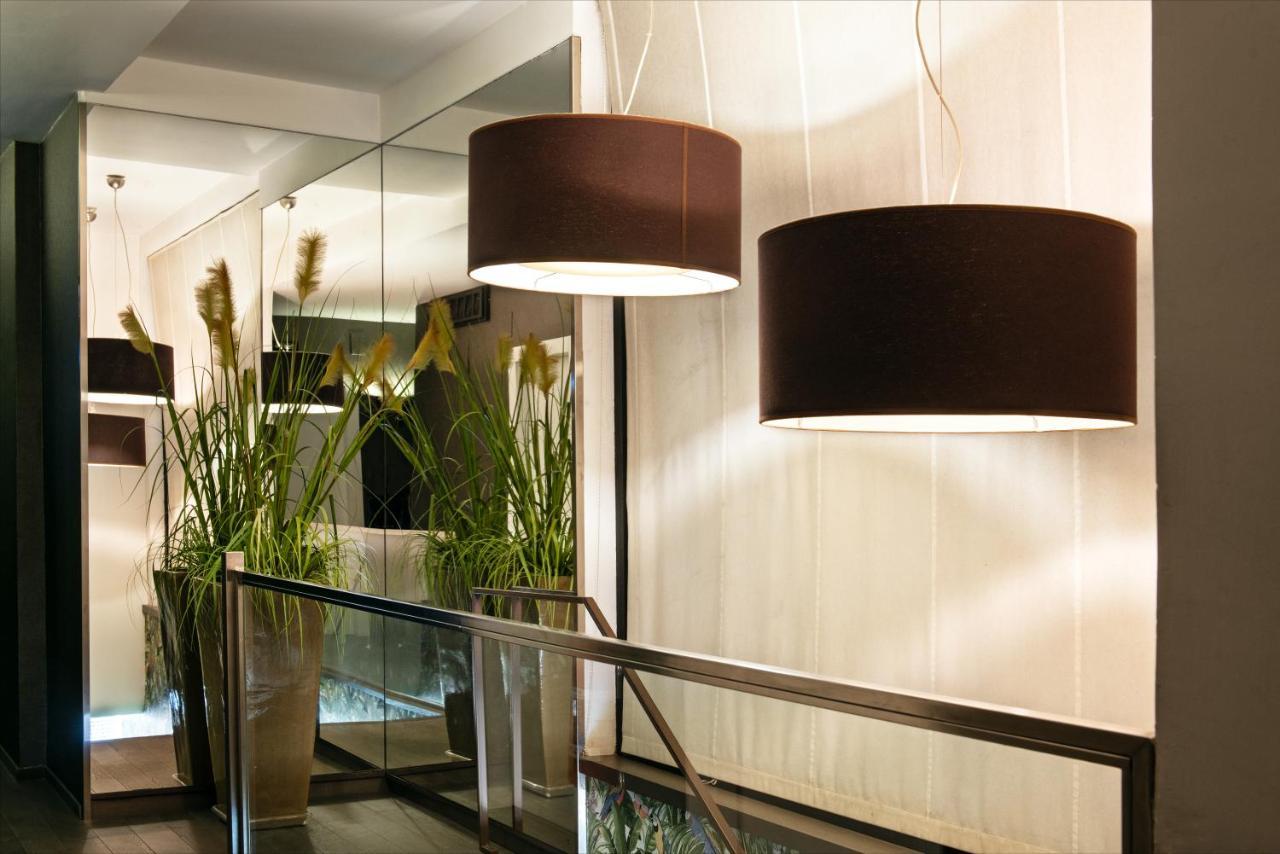 Hotel Salus Пескара Екстер'єр фото